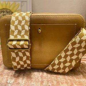 Madewell Transport Camera crossbody